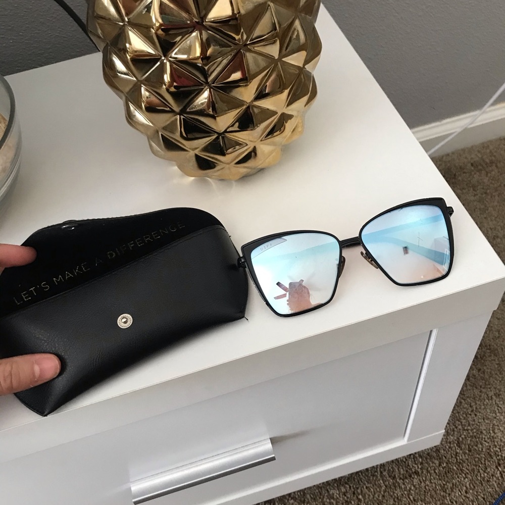 Diff cateye sunglasses